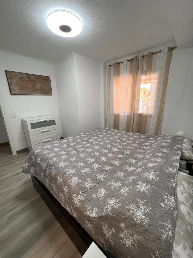 Orihuela Costa 3 Bdr Condo On La Zenia Beach With Patio Εξωτερικό φωτογραφία